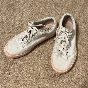 White with salmon vans (white shoe laces)